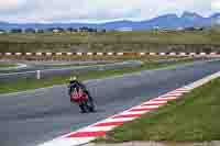 cadwell-no-limits-trackday;cadwell-park;cadwell-park-photographs;cadwell-trackday-photographs;enduro-digital-images;event-digital-images;eventdigitalimages;navarra;no-limits-trackdays;peter-wileman-photography;racing-digital-images;trackday-digital-images;trackday-photos